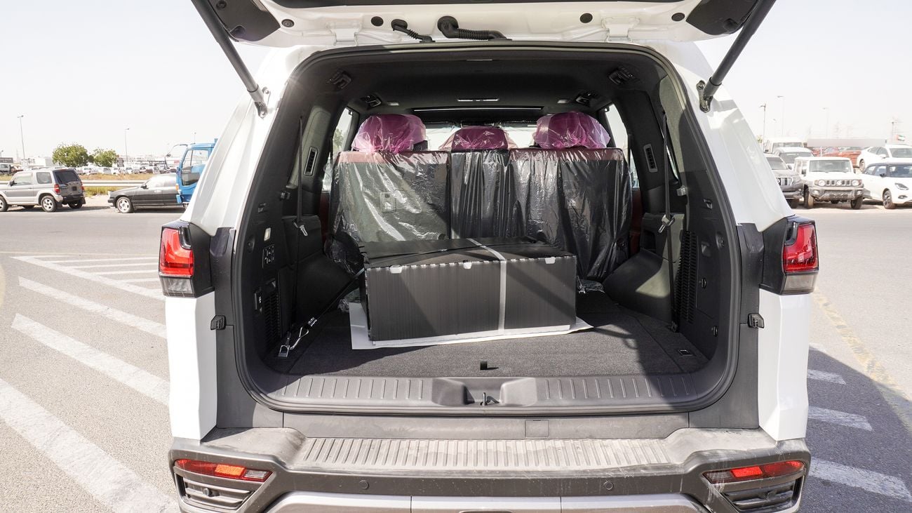 لكزس LX 600 3.5L V6