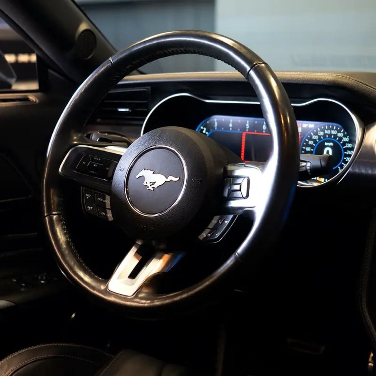 فورد موستانج 5.0L V8 Mach 1 Premium Fastback 3,832 pm • 0% Downpayment • Mach 1 • Agency Warranty