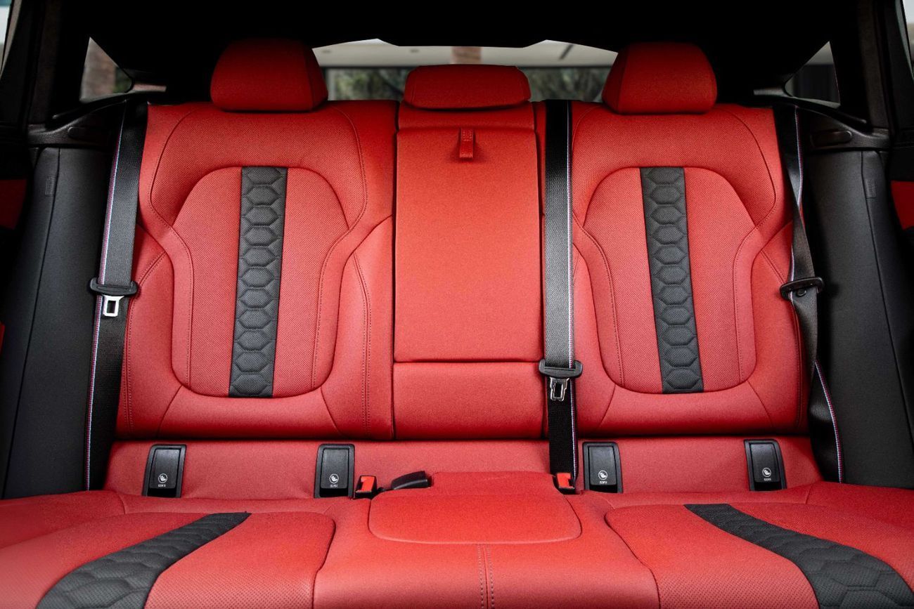 BMW X6 X6 M Competition | 10,086 P.M | 0% Downpayment | Agency Warranty!