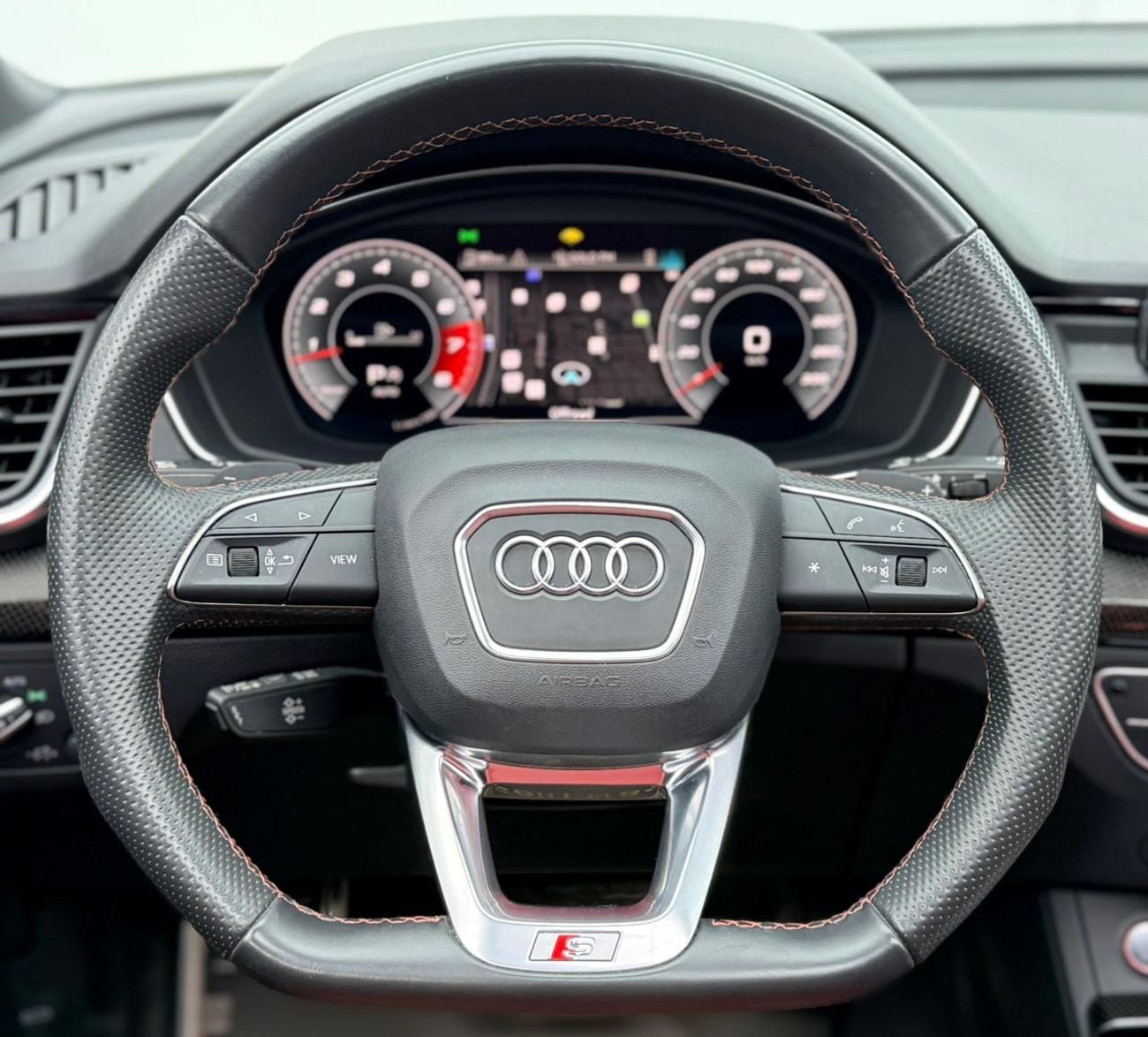 Audi SQ5 TFSI quattro 3.0L 2023 SQ5 3.0 TFSI Quattro, Audi Warranty+Full Service History, GCC