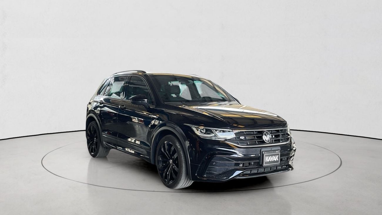 Volkswagen Tiguan R-LINE BLACK 2.0 TSI 4WD DSG PREMIUM R-LINE | Guaranteed Warranty | 0 Down Payment