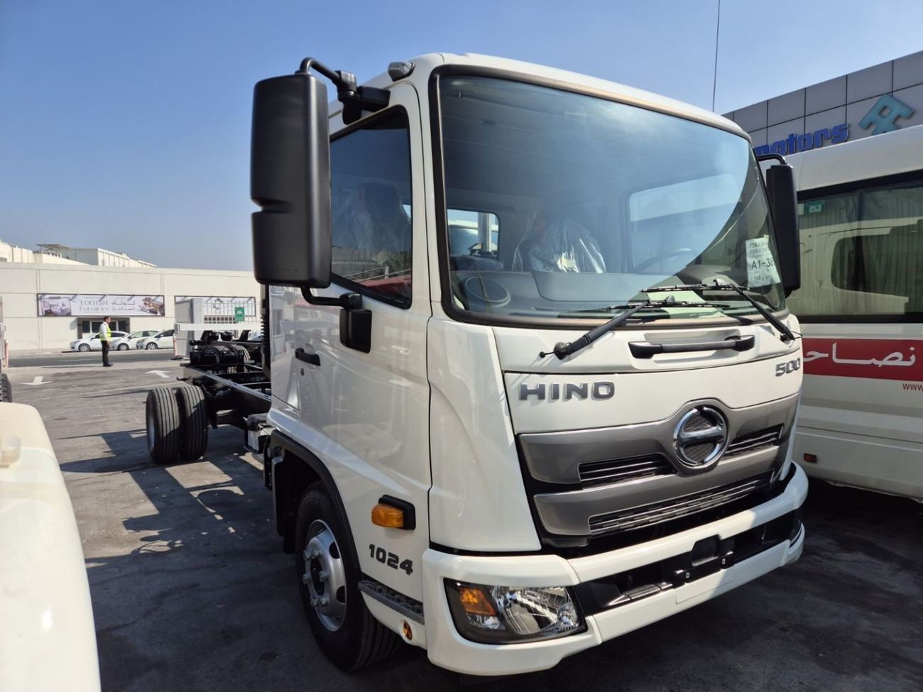 Hino 500 Hino 500- 1024 4x2