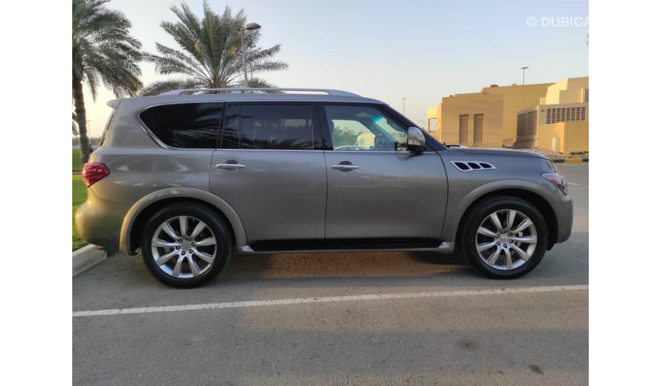 إنفينيتي QX56 إنفينيتي ٢٠١٢ أمريكي