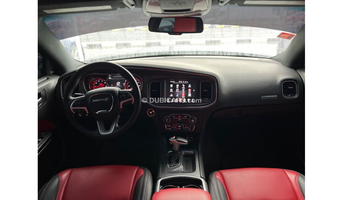 Dodge Charger SXT Plus Dodge Charger SXT/USA/2017/