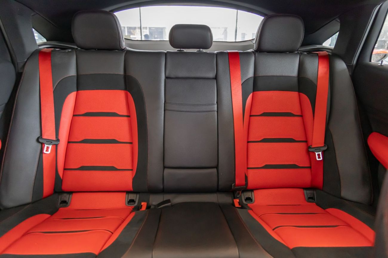 Mercedes-Benz GLE 53 AMG Coupe Mercedes GLE53 Coupe AMG - Night Package - 21 AMG Alloy Wheels - Luxury Wood Interior - 2021 Perfect