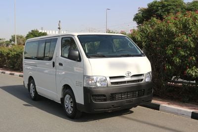 Toyota Hiace DX TOYOTA HIAC 2010 PETROL 14 PASSENGER