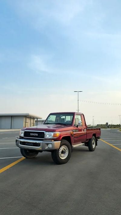 Toyota Land Cruiser 70 LC79 LX GCC Specs