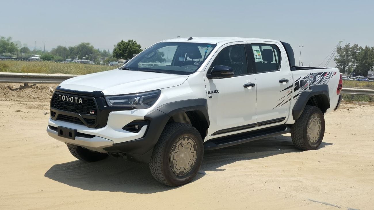 Toyota Hilux Toyota Hilux GR Sport - GCC - 2026 Brand New (Export)