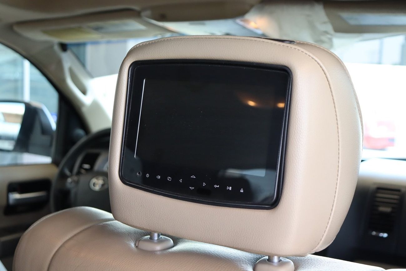 تويوتا سيكويا ليميتيد اعلى