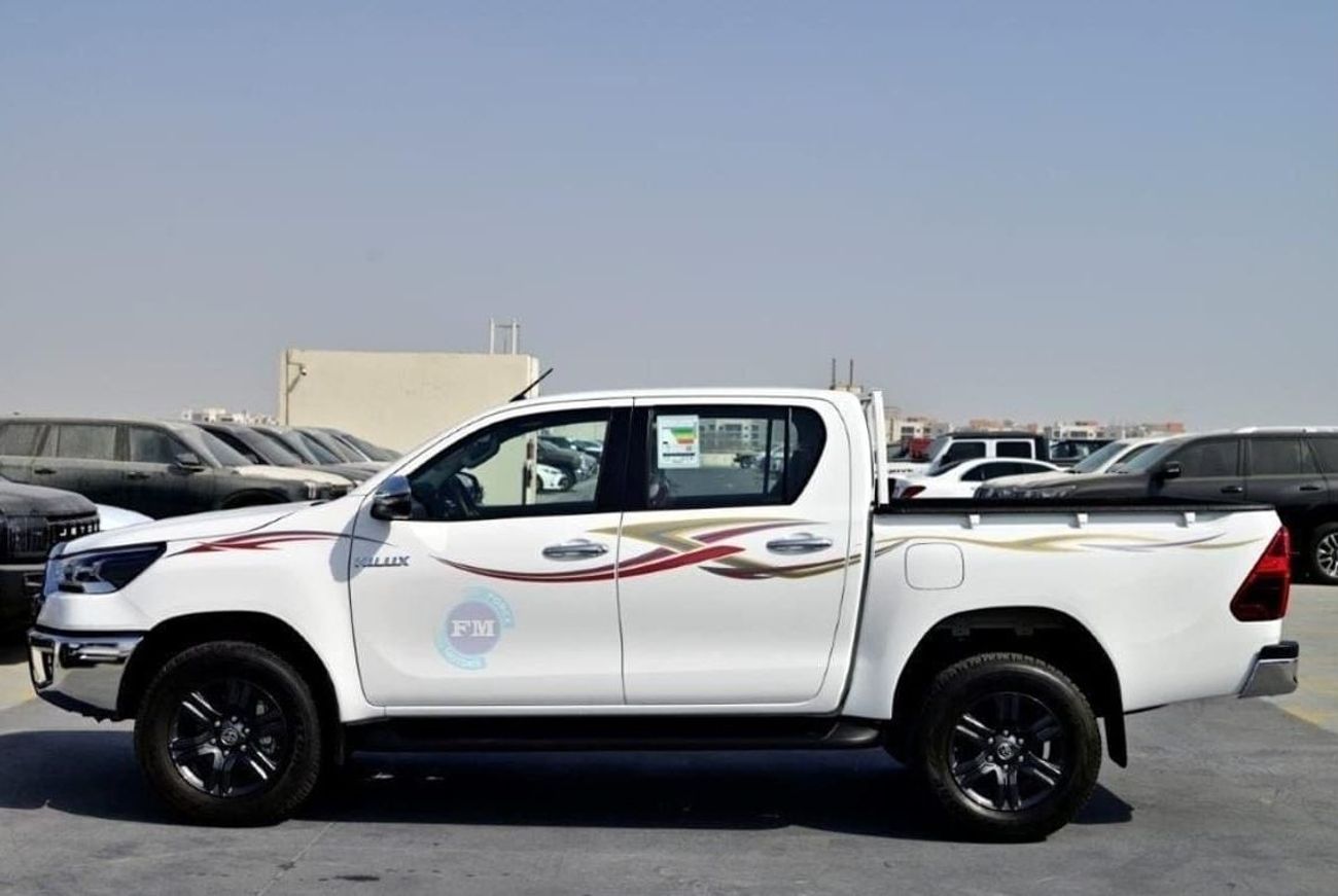 Toyota Hilux DC SR5 2.7L Petrol 4WD Manual Transmission