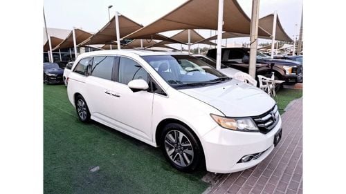 هوندا أوديسي Honda oddssy model:2016 (top Class GCC full option clean car for family car