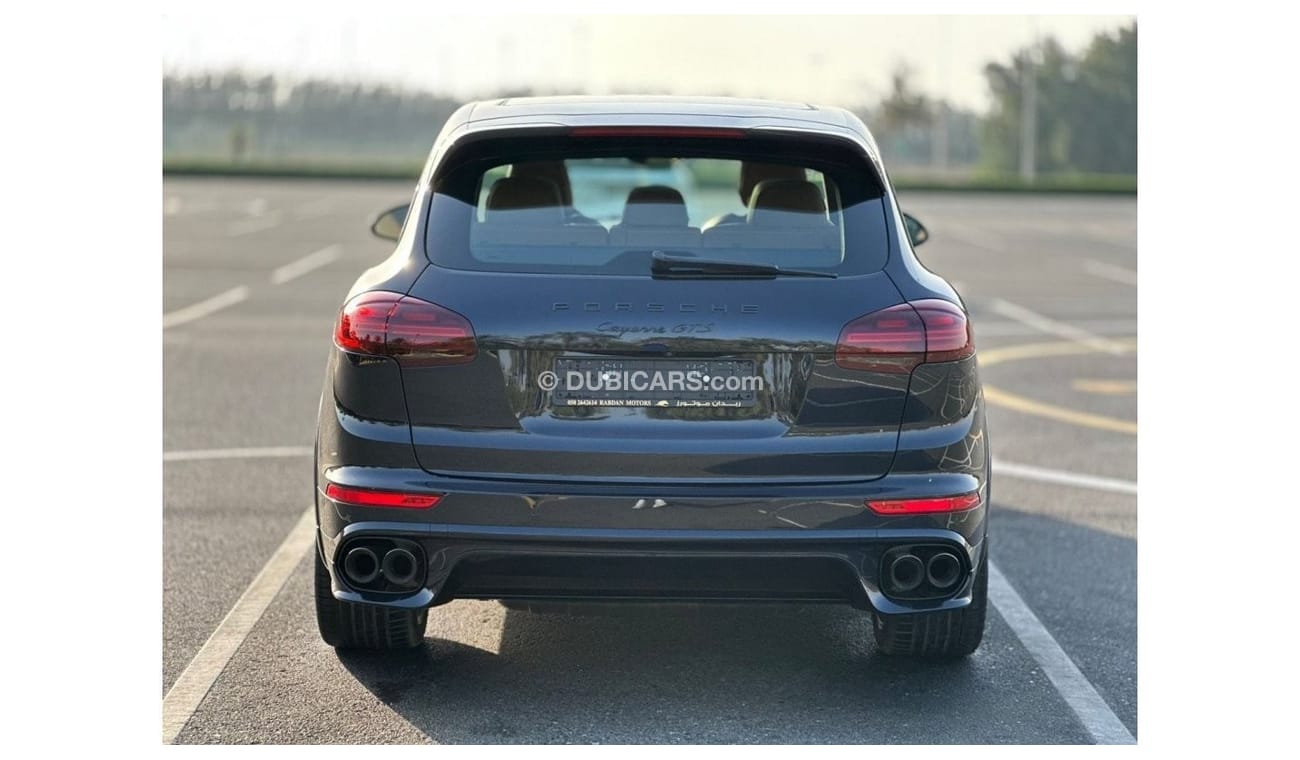Used Porsche Cayenne GTS 2016 for sale in Dubai 630945