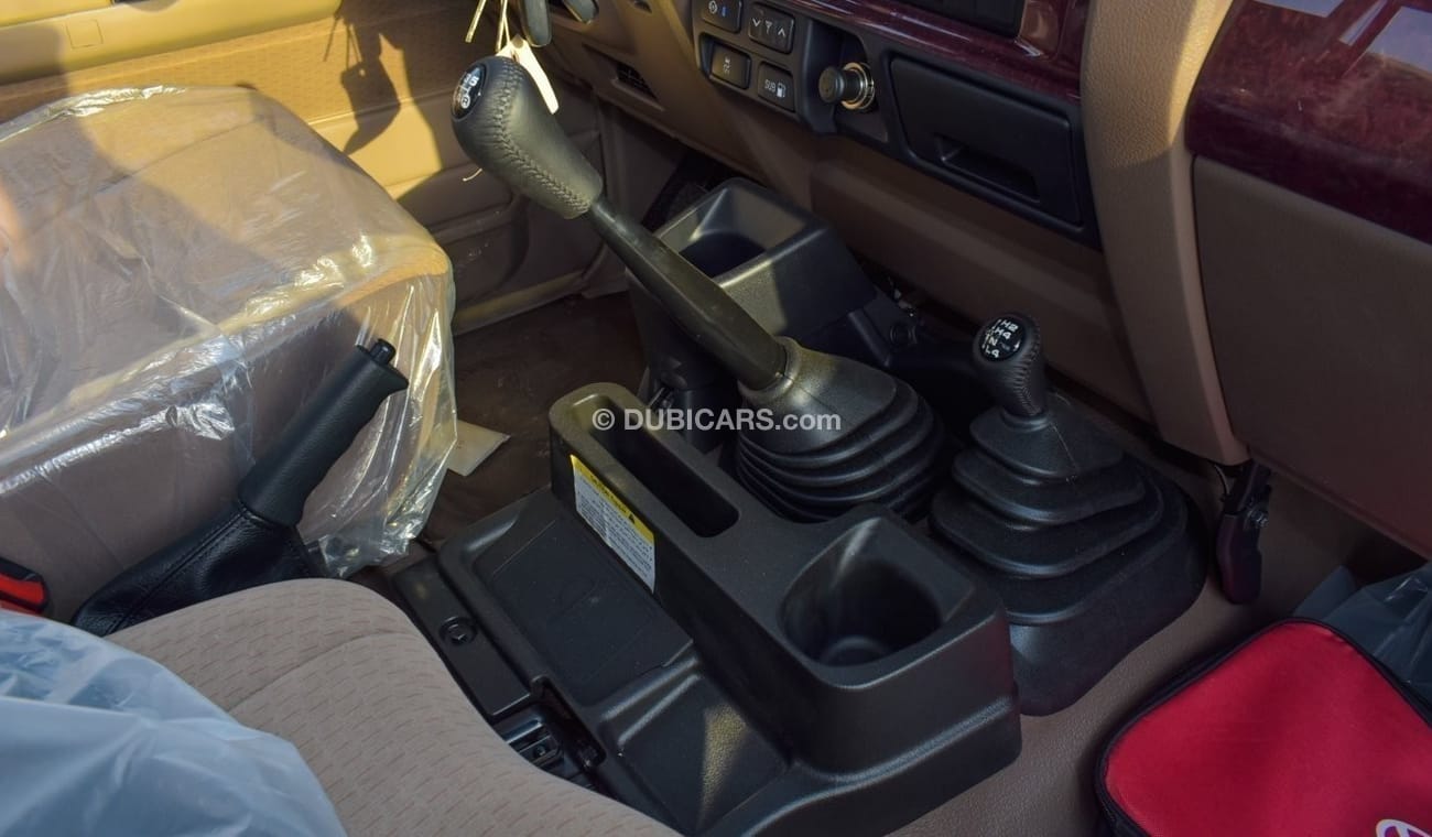 تويوتا لاند كروزر بيك آب 4.0L