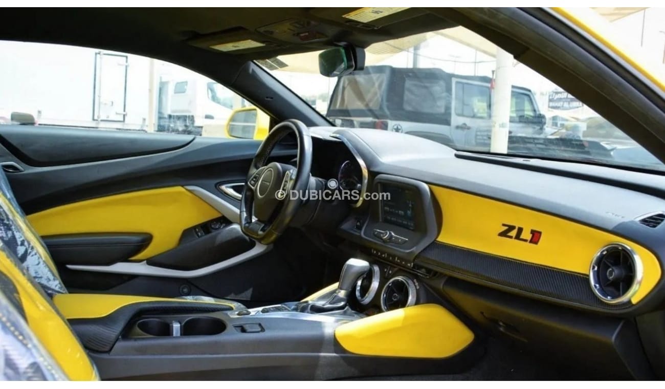 Chevrolet Camaro LT SOLD!!!!*ZL1 Kit* Camaro RS V6 3.6L 2018/Original AirBags/ *Less Miles* Excellent Condition