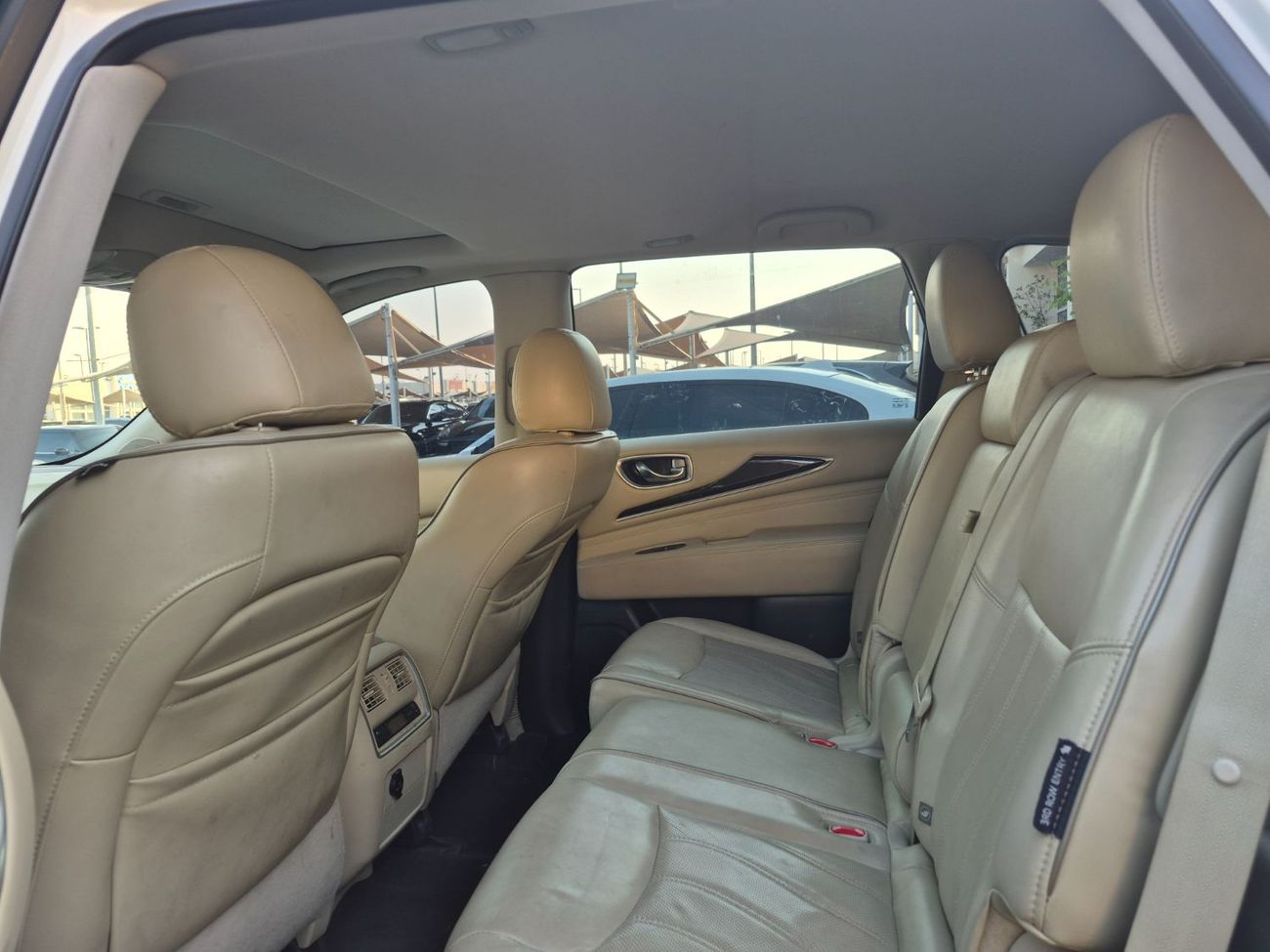 إنفينيتي QX60 