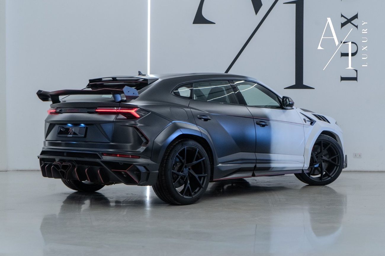 لامبورغيني اوروس 2022 Lamborghini Urus, Two-Tone, MANSORY Kit, Excellent Condition, CarbonFibre Package, GCC Spec