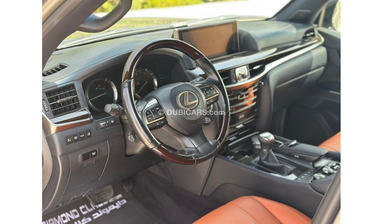 Lexus LX 570 Premier Lexus LX570  Full Option  2017 GCC 65,000 KM Under Warranty