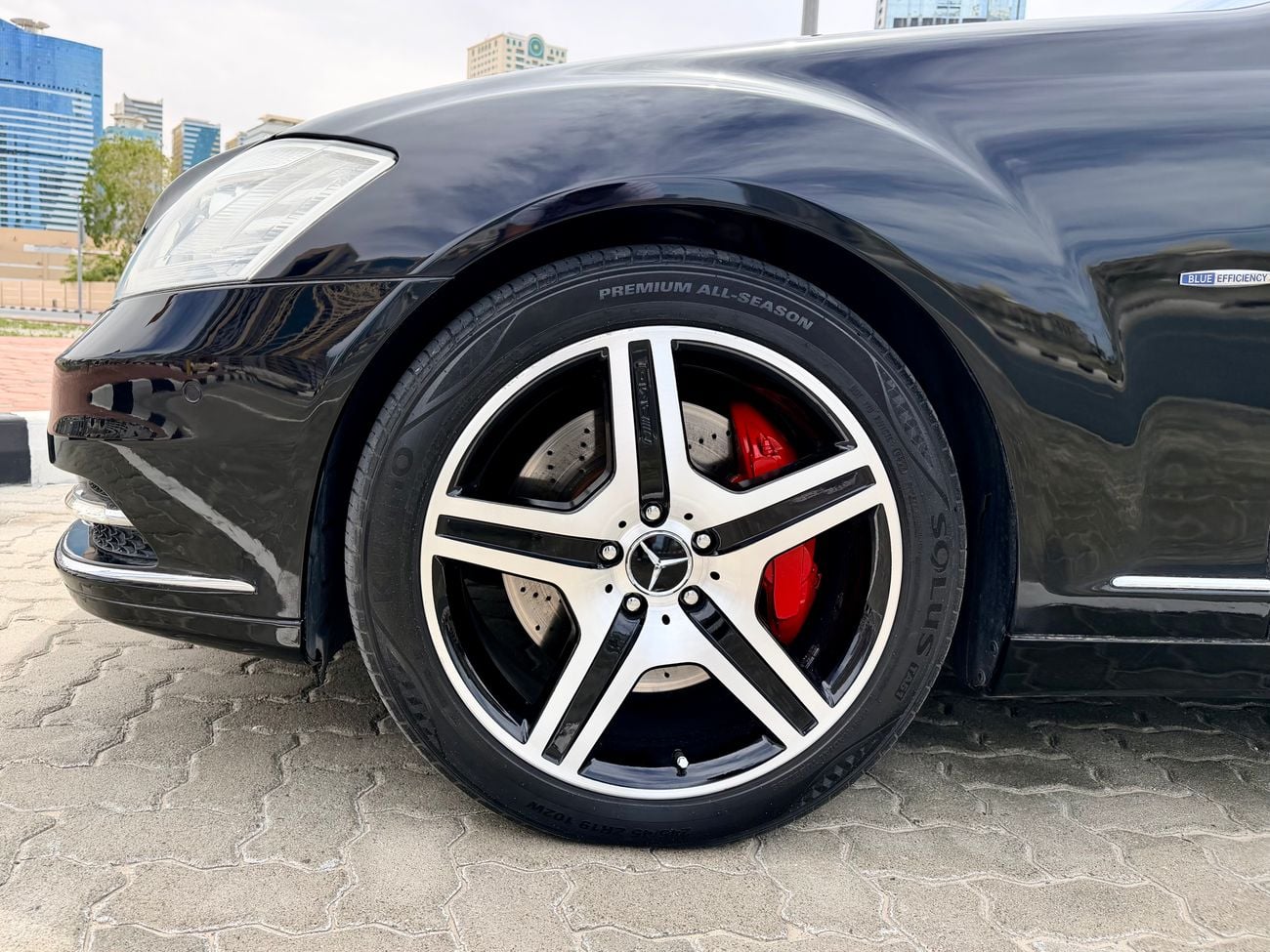 Mercedes Benz S550