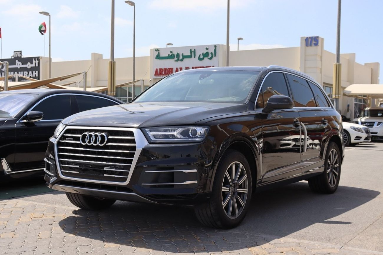 أودي Q7 45 TFSI quattro 3.0L Audi Q7 45 TFSI / 2016 / GCC / Free Accident / First Owner
