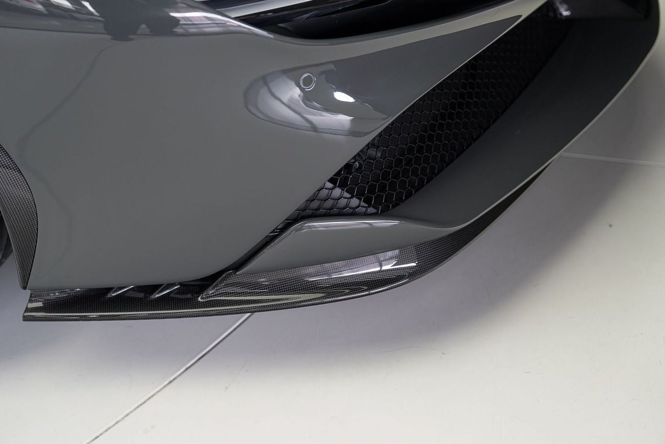 فيراري SF90 سبيدر ASSETTO FIORANO