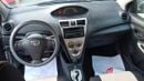 Toyota Yaris BASE