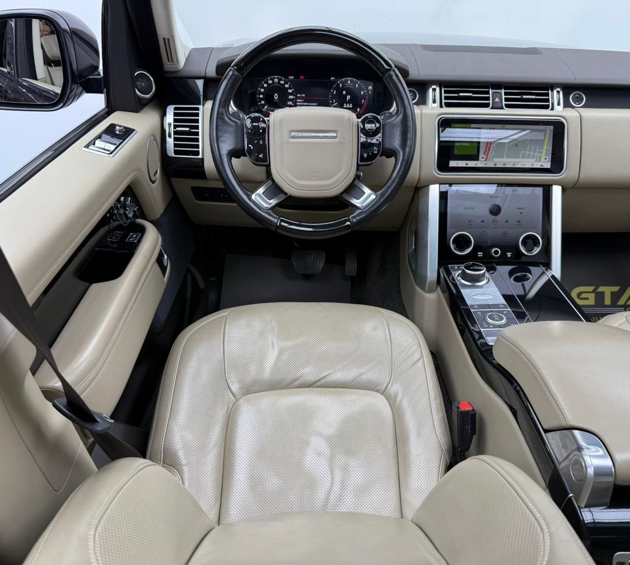 Land Rover Range Rover 2020 Range Rover Vogue P400, Warranty, Full Range Rover Service History, Excellent Condition, GCC