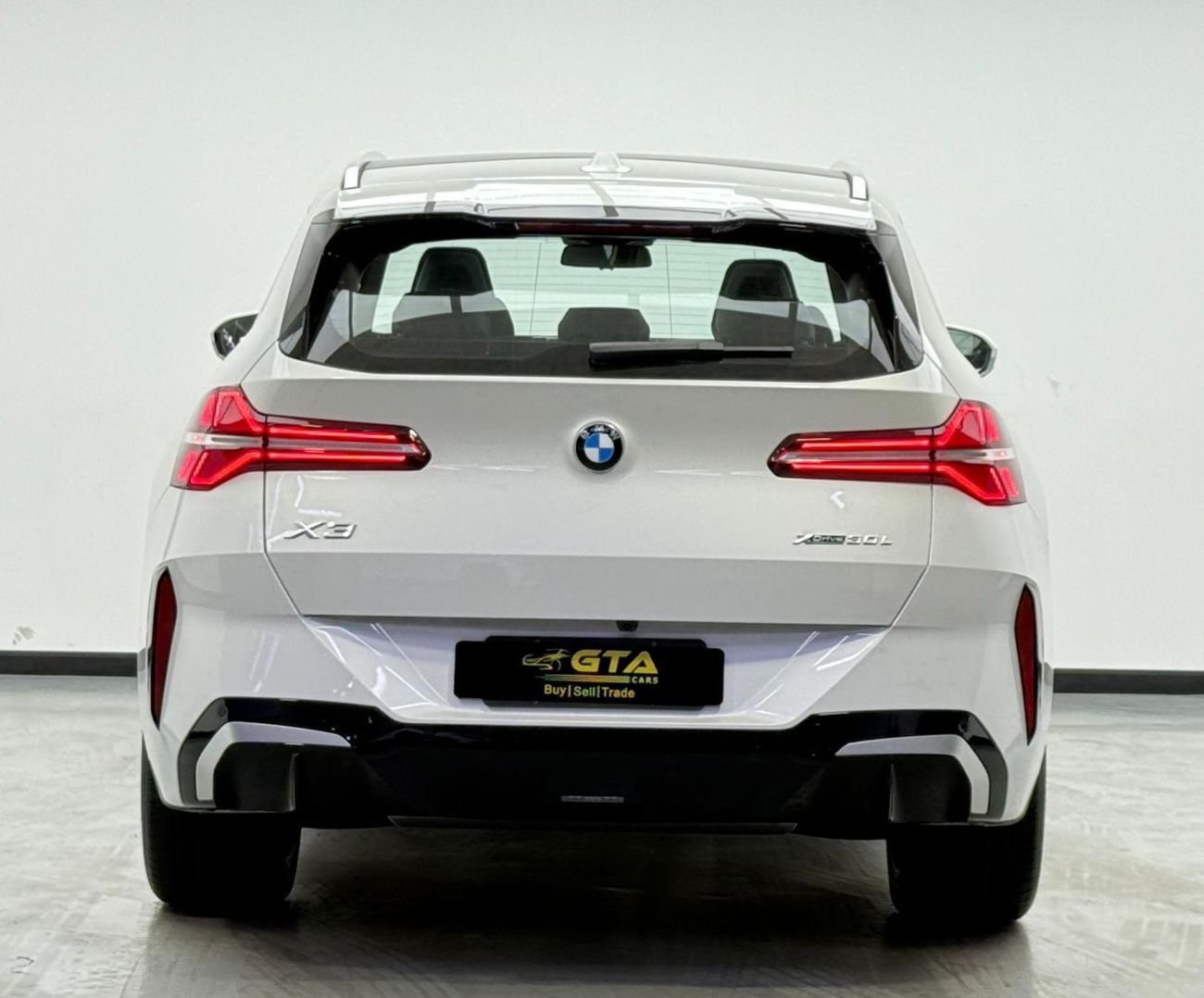 بي أم دبليو X3 *Brand New* 2025 BMW X3 xDrive30L M-Sport, Warranty, Delivery Kms, Fully Loaded, Chinese