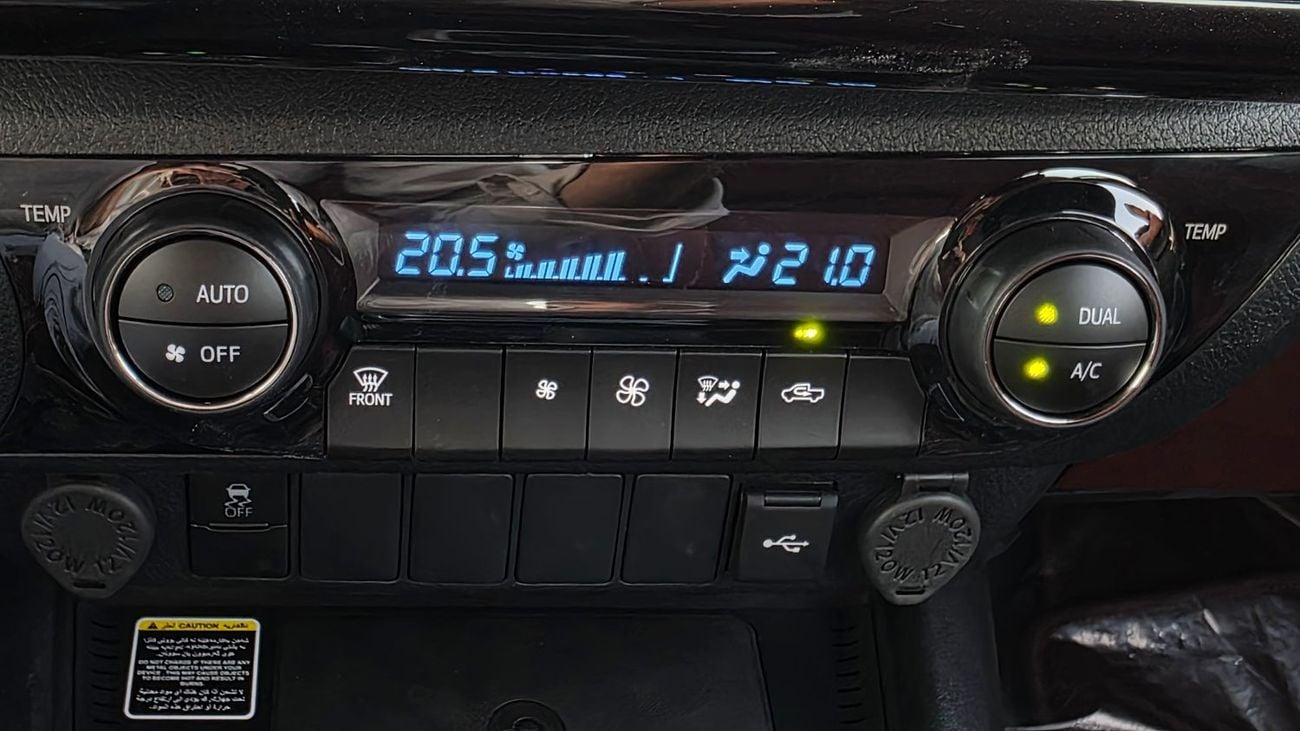 Toyota Hilux 2026 TOYOTA HILUX D/C 2.7L AT FULL OPTION (OMAN SPECS GLX)