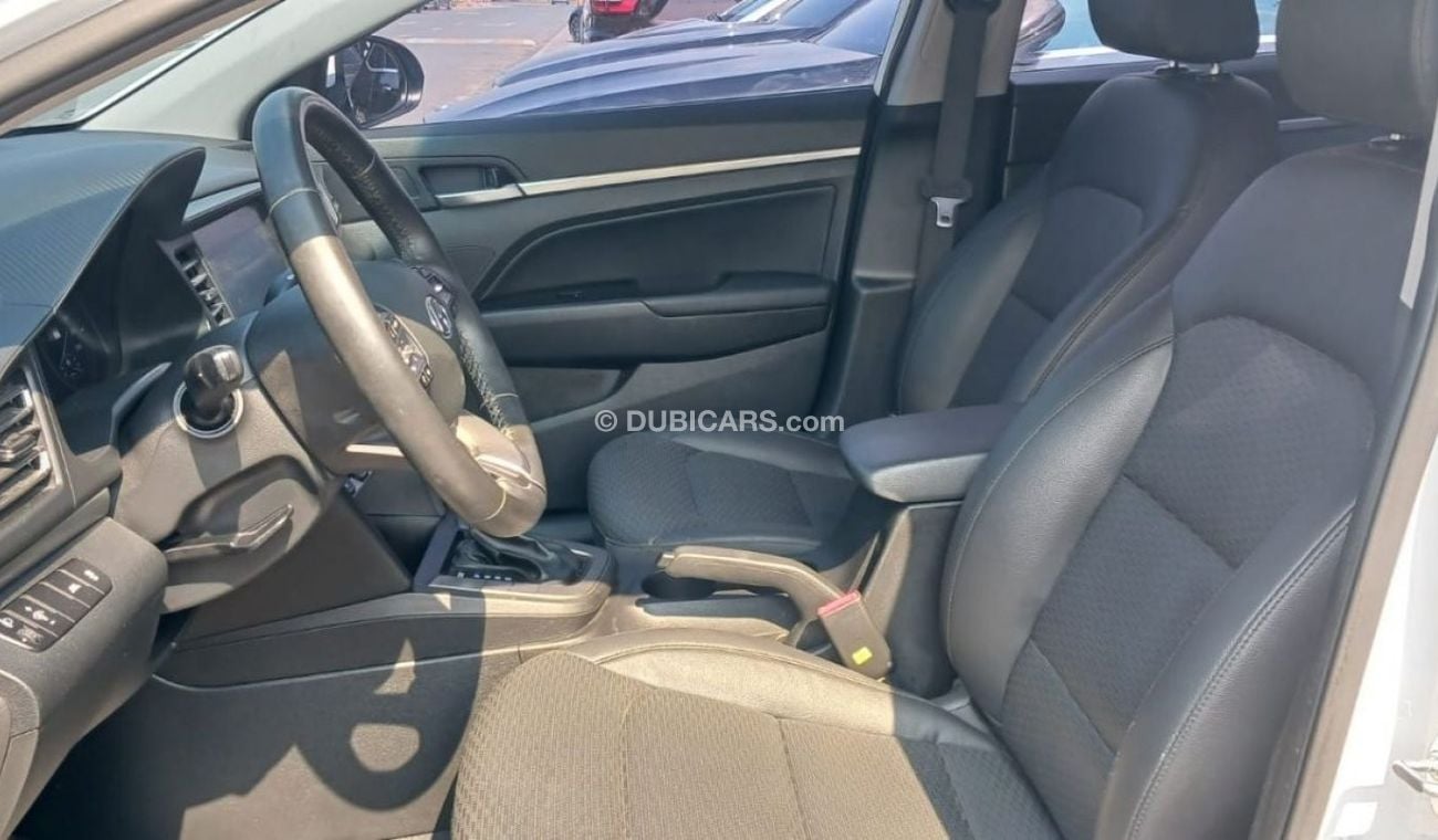 Hyundai Avante Hyundai Avante 2020 Gasoline