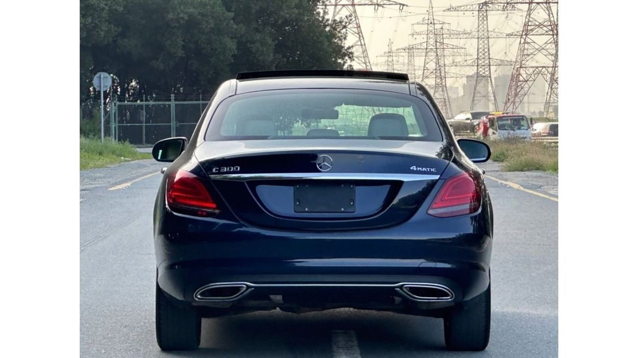 Mercedes-Benz C 300 Premium +