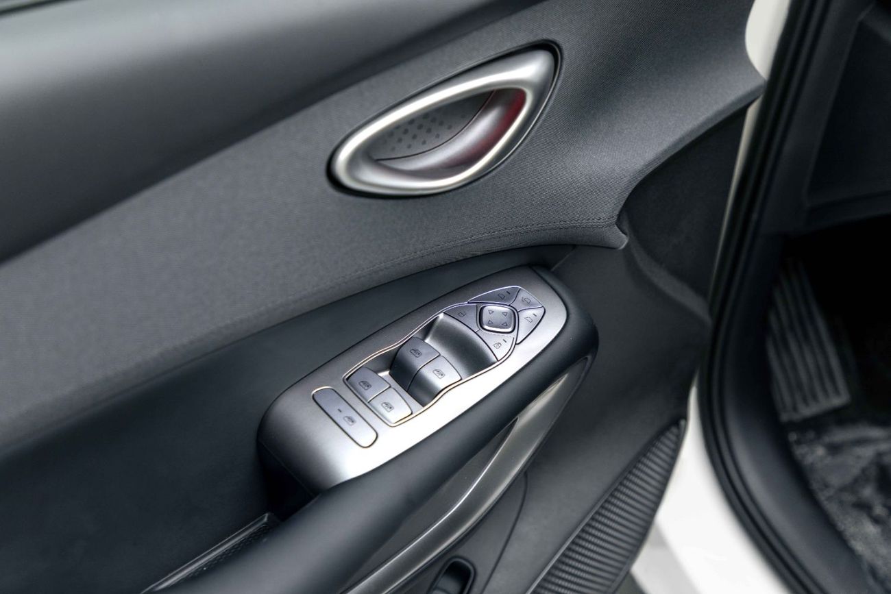 BYD Sealion 05 Flagship Intelligent - Sea White Inside Black Grey | Export Only