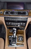 بي أم دبليو 730Li EXCELLENT DEAL for our BMW 730Li ( 2012 Model ) in Black Color GCC Specs