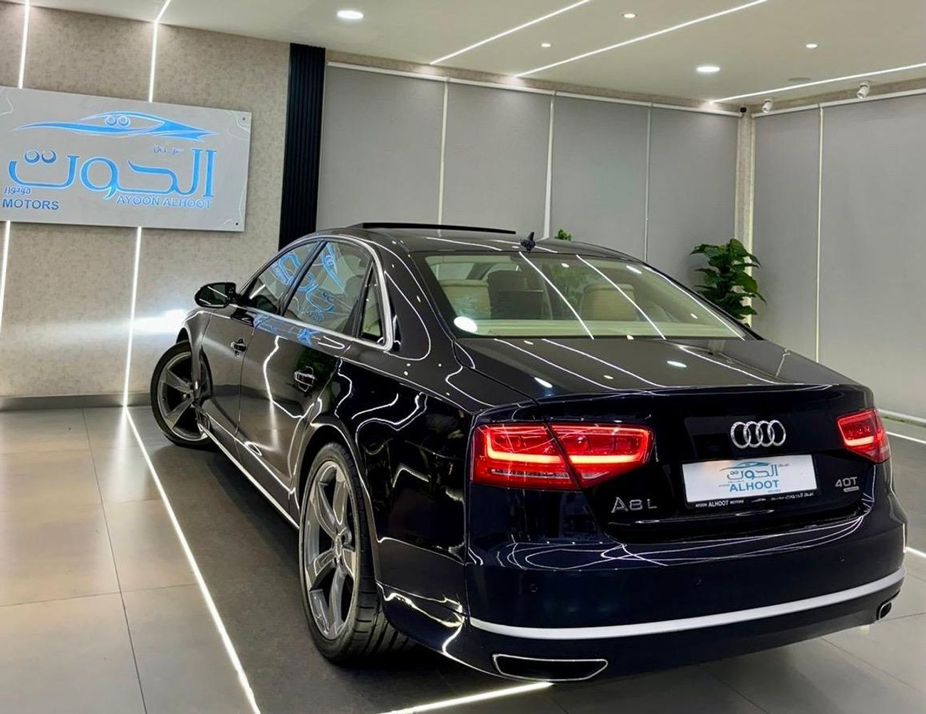 Audi A8 L 60 TFSI quattro 4.0L