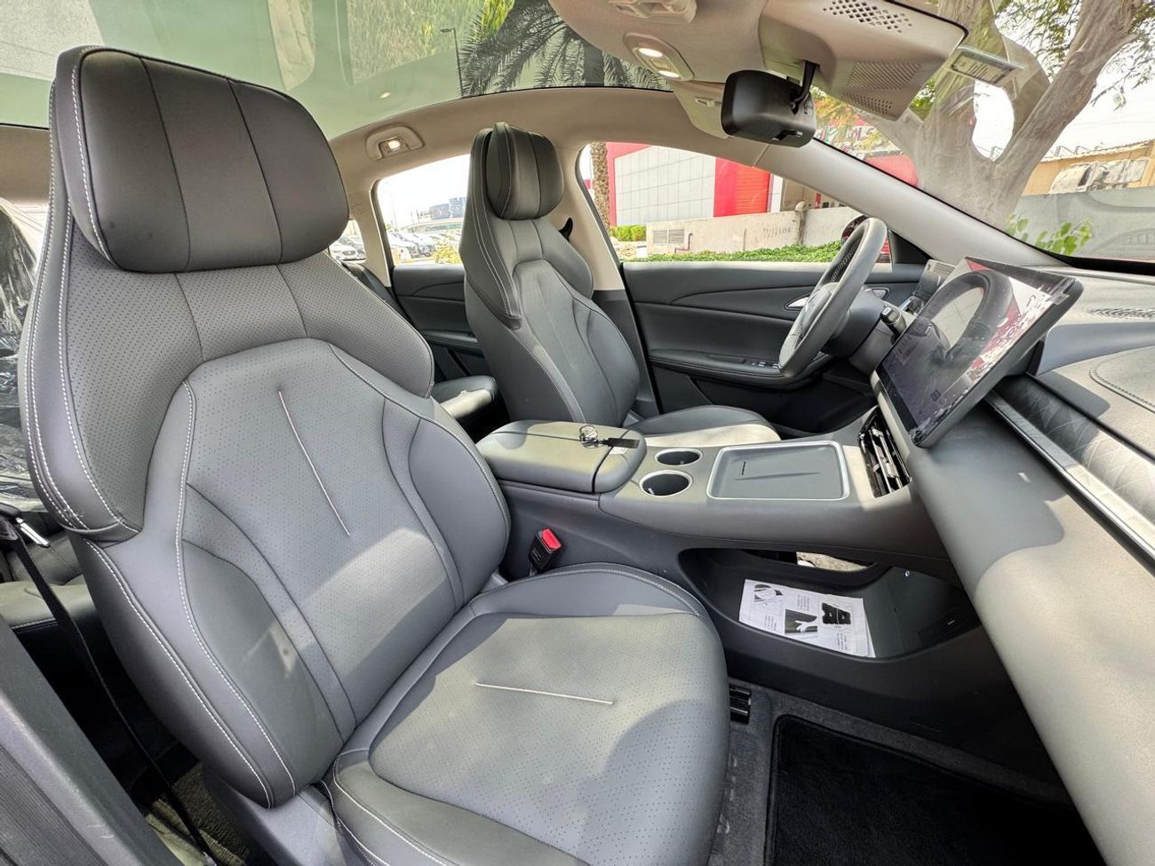 فورسينغ S7 EV SPECIAL OFFER FORTHING S7 2025 ELECTRIC GCC WARRANTY 5 YEARS