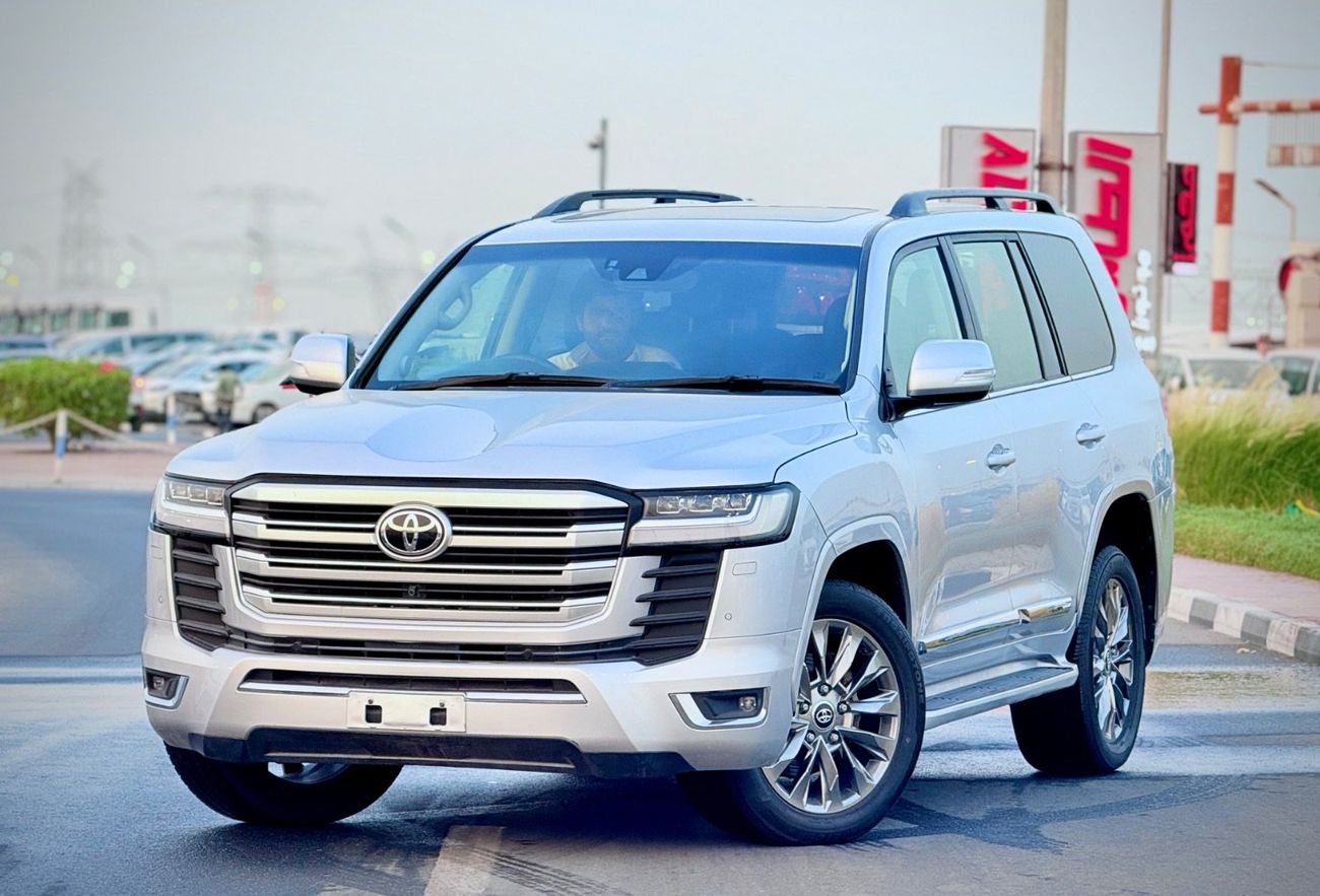 Toyota Land Cruiser 2021 Facelift 2023 Shape SAHARA V8 RHD DIESEL ENGINE FULL OPTION