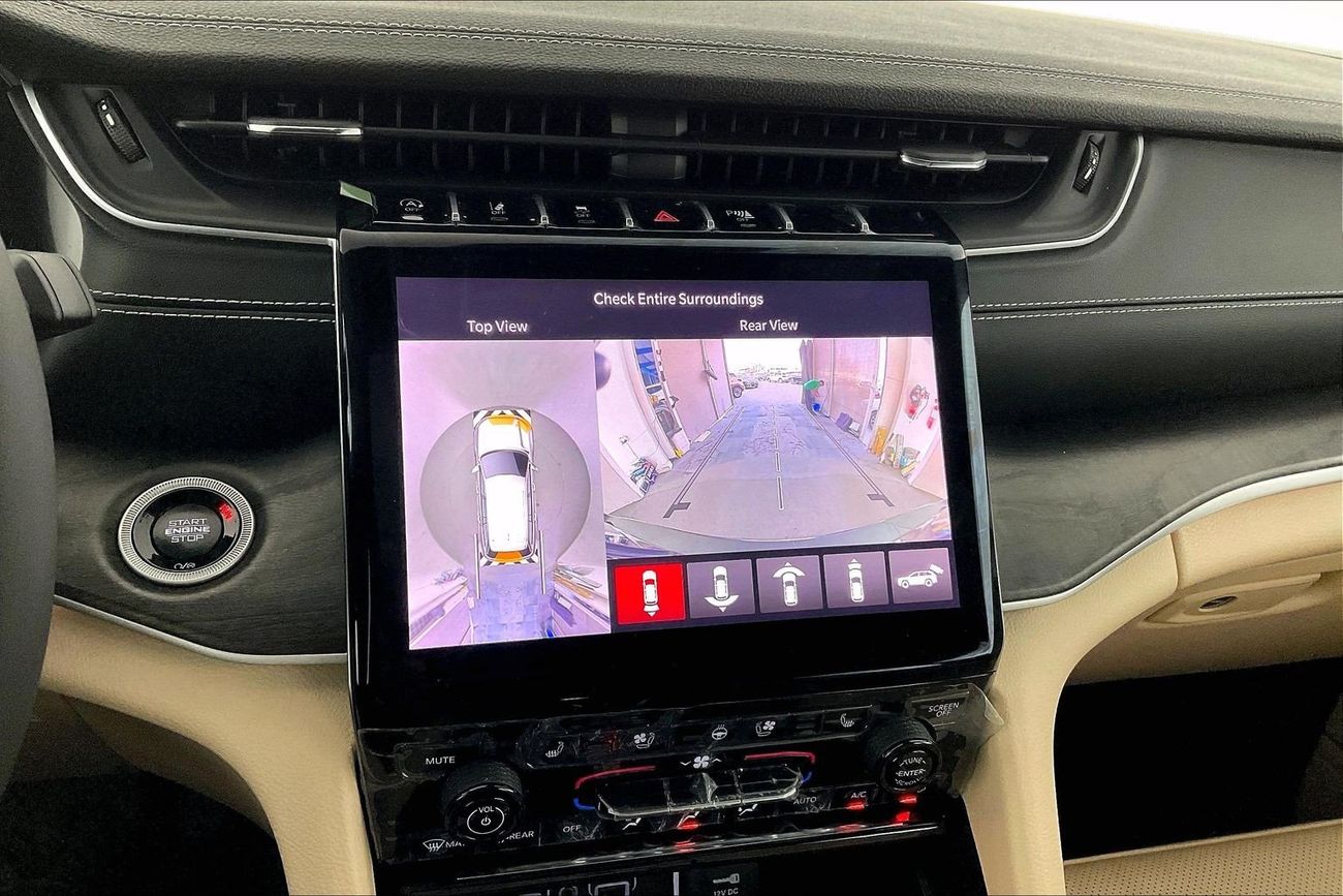 Jeep Grand Cherokee Limited Plus | National Day Celebration | Guaranteed Warranty | 0 Down Payment