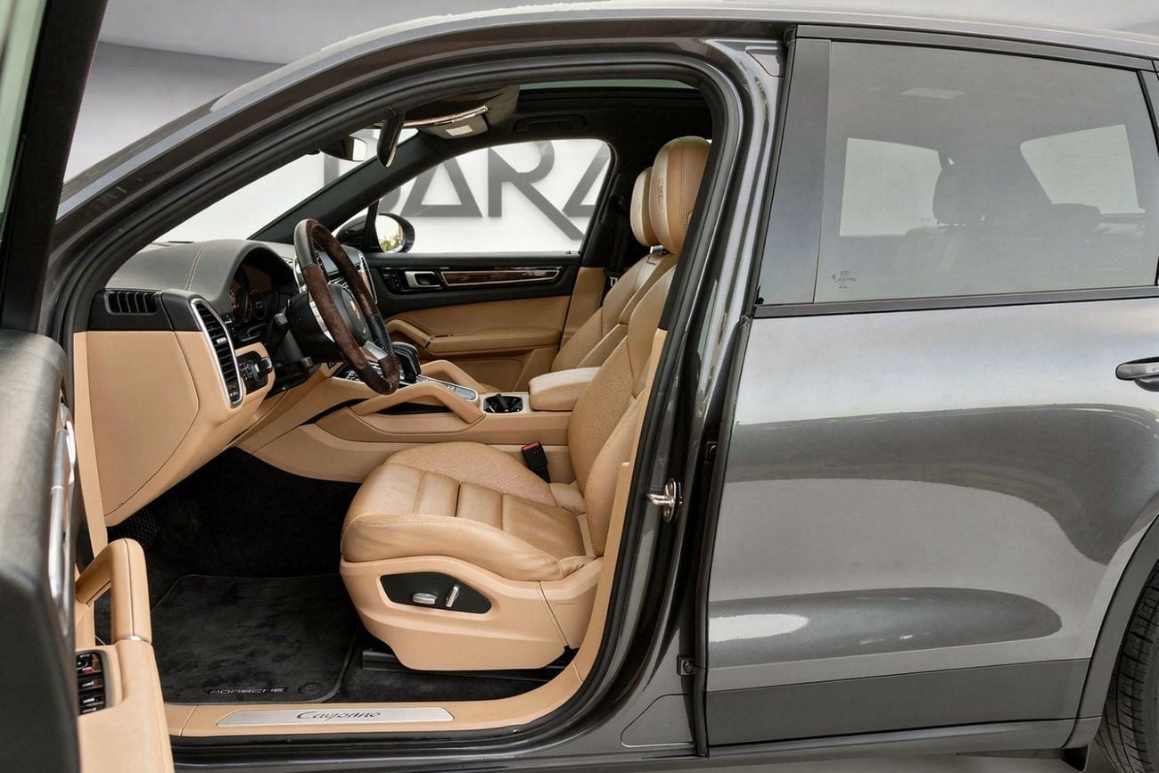 Porsche Cayenne Base AED 2,937 P.M l 0% Down Payment l Cayenne l 1 Year Warranty