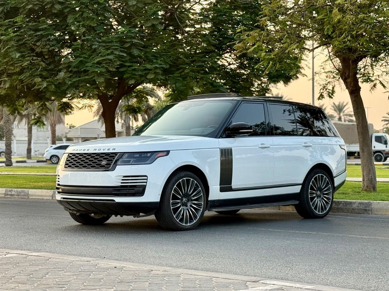 Land Rover Range Rover RANGE ROVER VOUGE V8 MODEL 2021 SUPER CHARGE