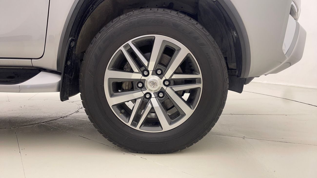 Toyota Fortuner VXR 4 | Zero Down Payment | Home Test Drive