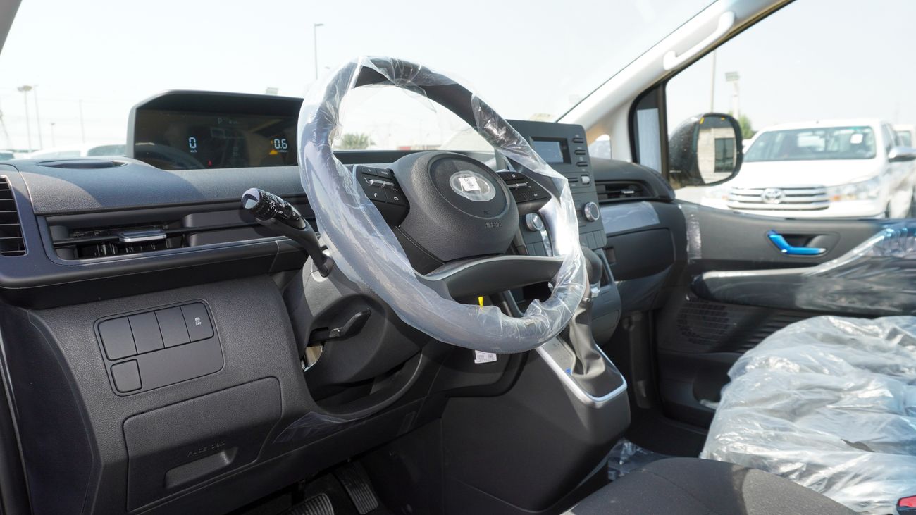 Hyundai Staria 3.5 L V6