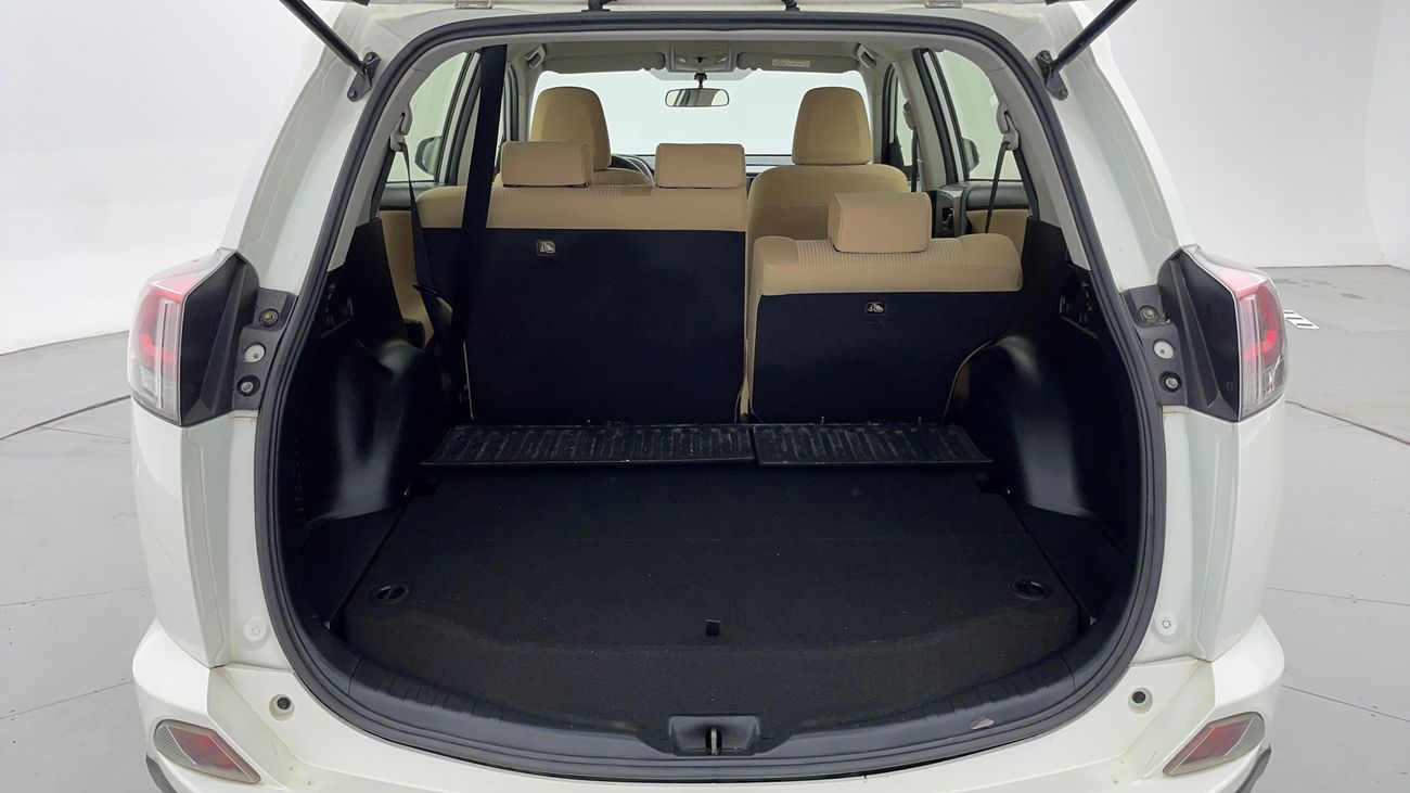 تويوتا راف ٤ EX 2.5 | بدون دفعة مقدمة | اختبار قيادة مجاني للمنزل