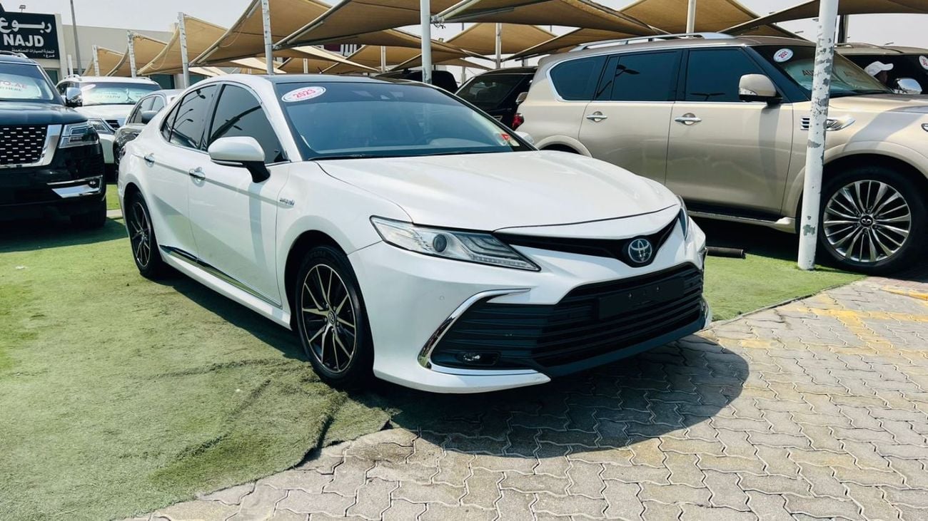 تويوتا كامري LUMIERE HEV LIMITED