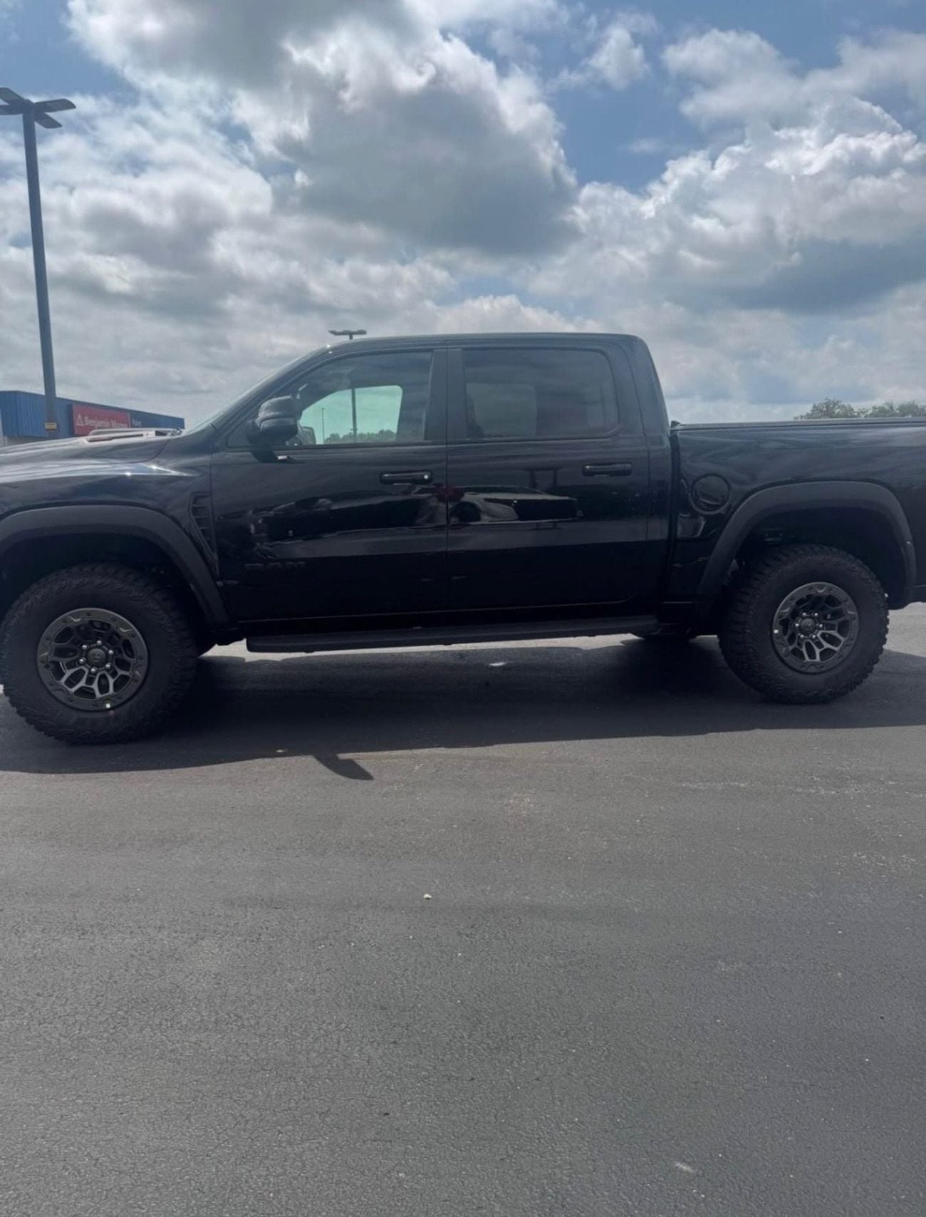 Dodge RAM TRX SRT 6,2 L 777HP FULL M