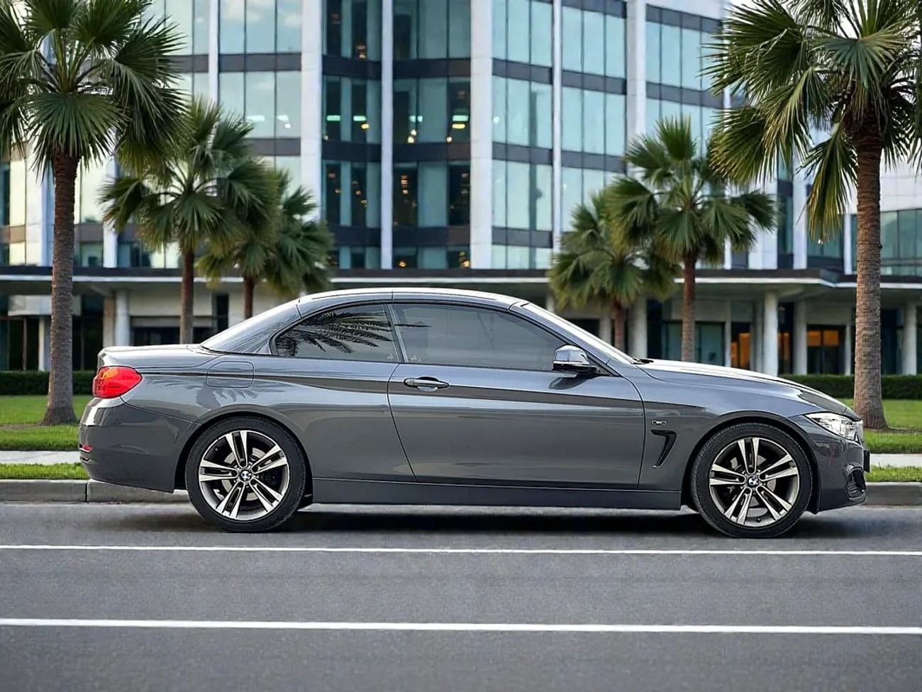 BMW 420i | 420I | HARDTOP | CONVERTIBLE | 2.0L T.C | 4-CYLINDERS | | GCC | LESS DRIVEN