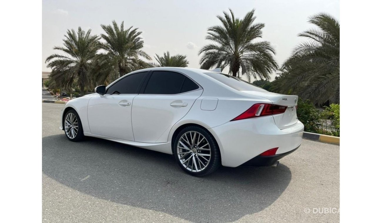 Lexus IS300 Platinum Luxes is300 2016 full opsions no 1