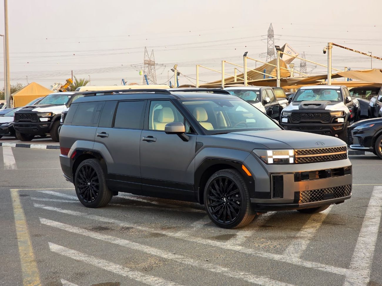 Hyundai Santa Fe 2024 Santa Fe Calligraphy Two sunroof , 360 camera and auto parking system