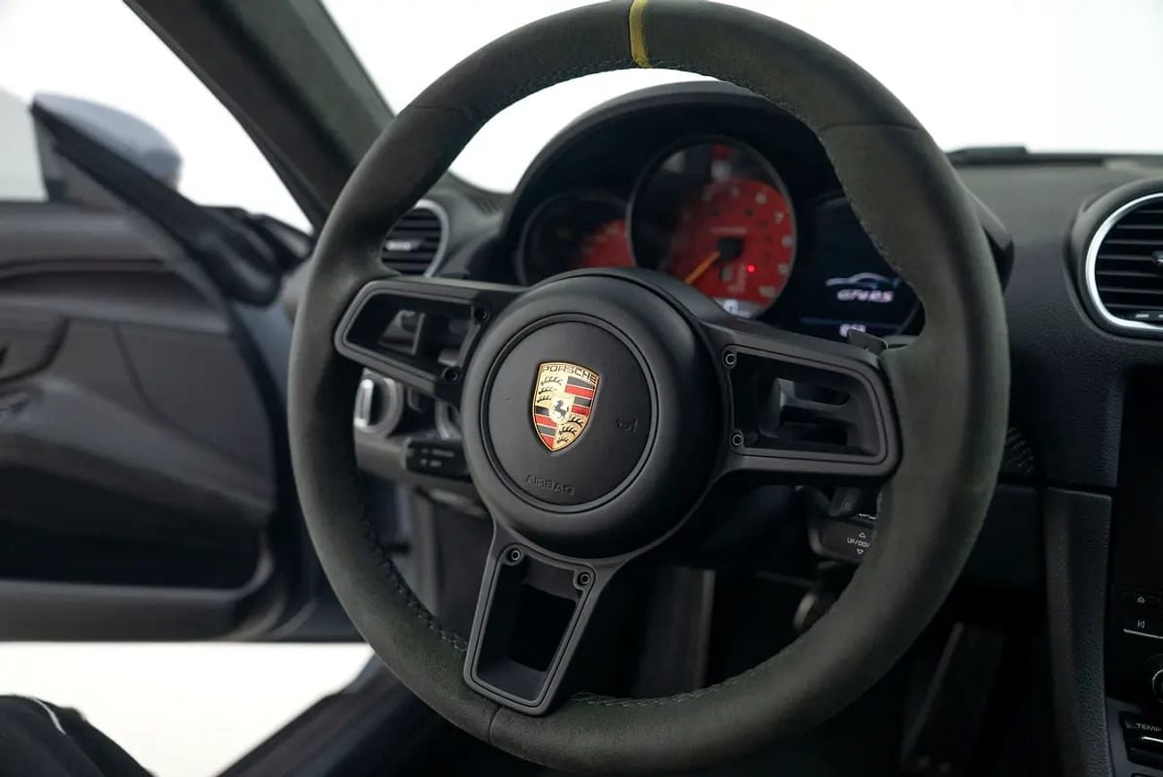 بورش كايمان 718 GT4 RS GCC | LOW MILEAGE