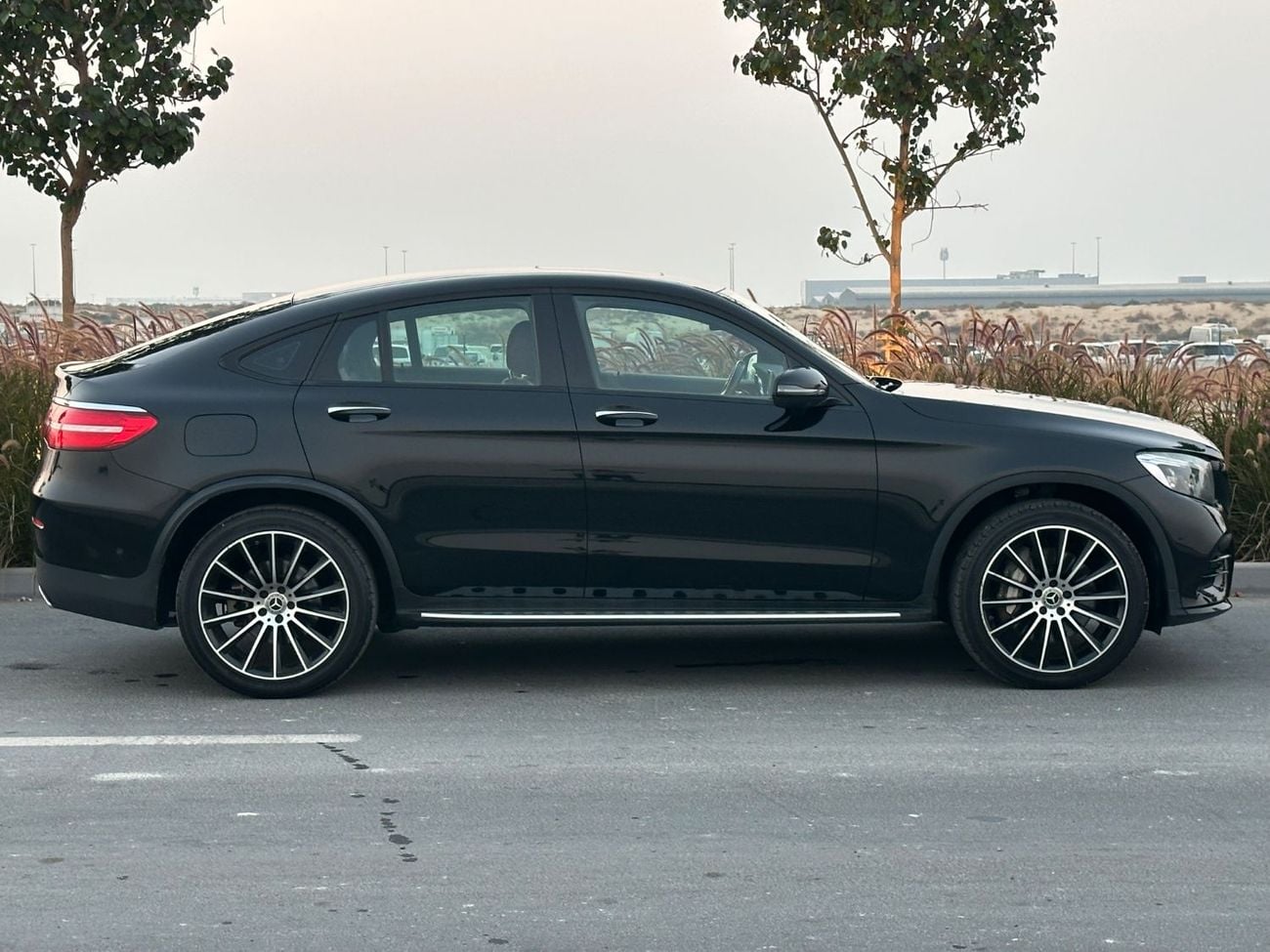 Mercedes Benz GLC250 AMG