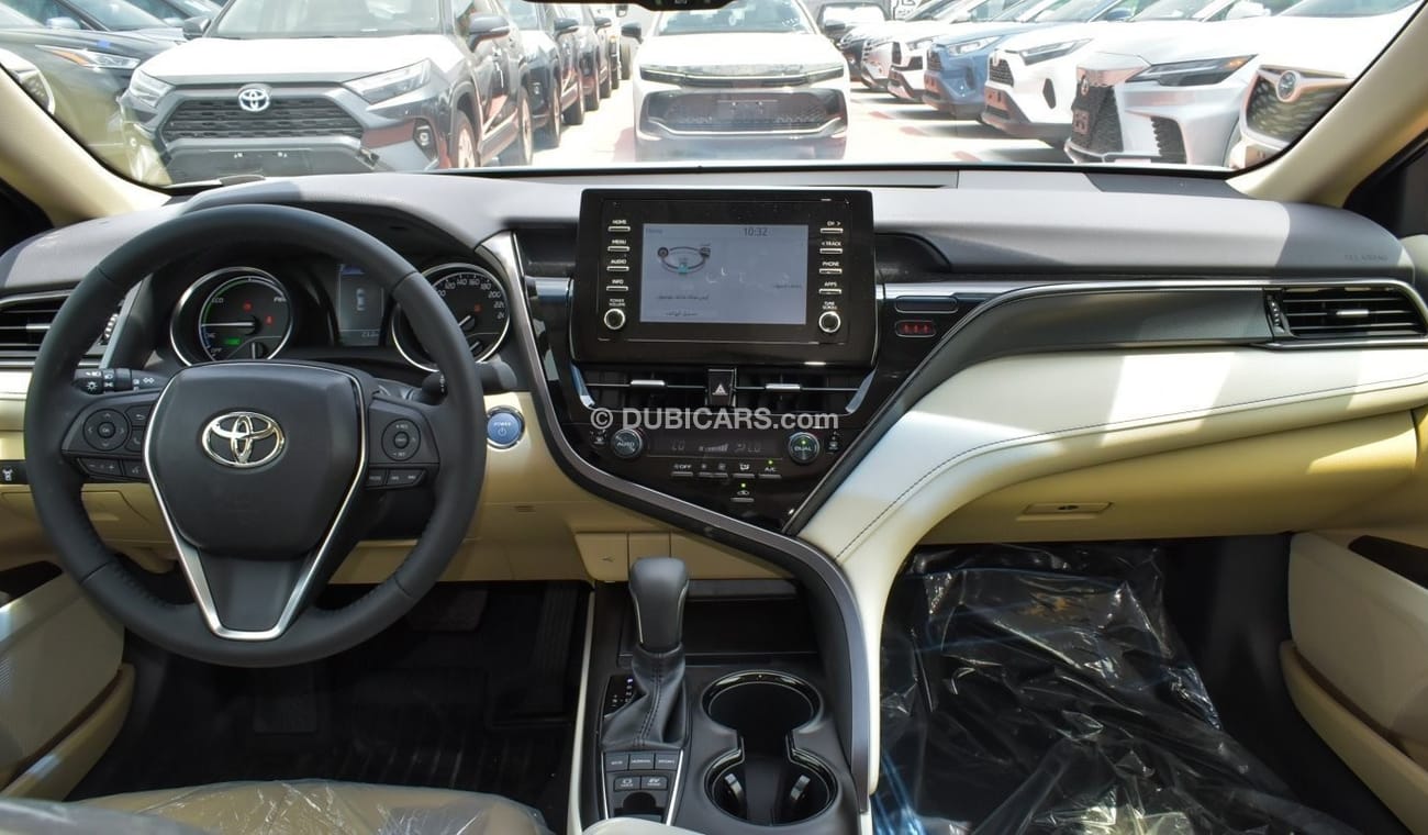 Toyota Camry Toyota Camry 2.5L GLE | Hybrid | 2023 | For Export Only