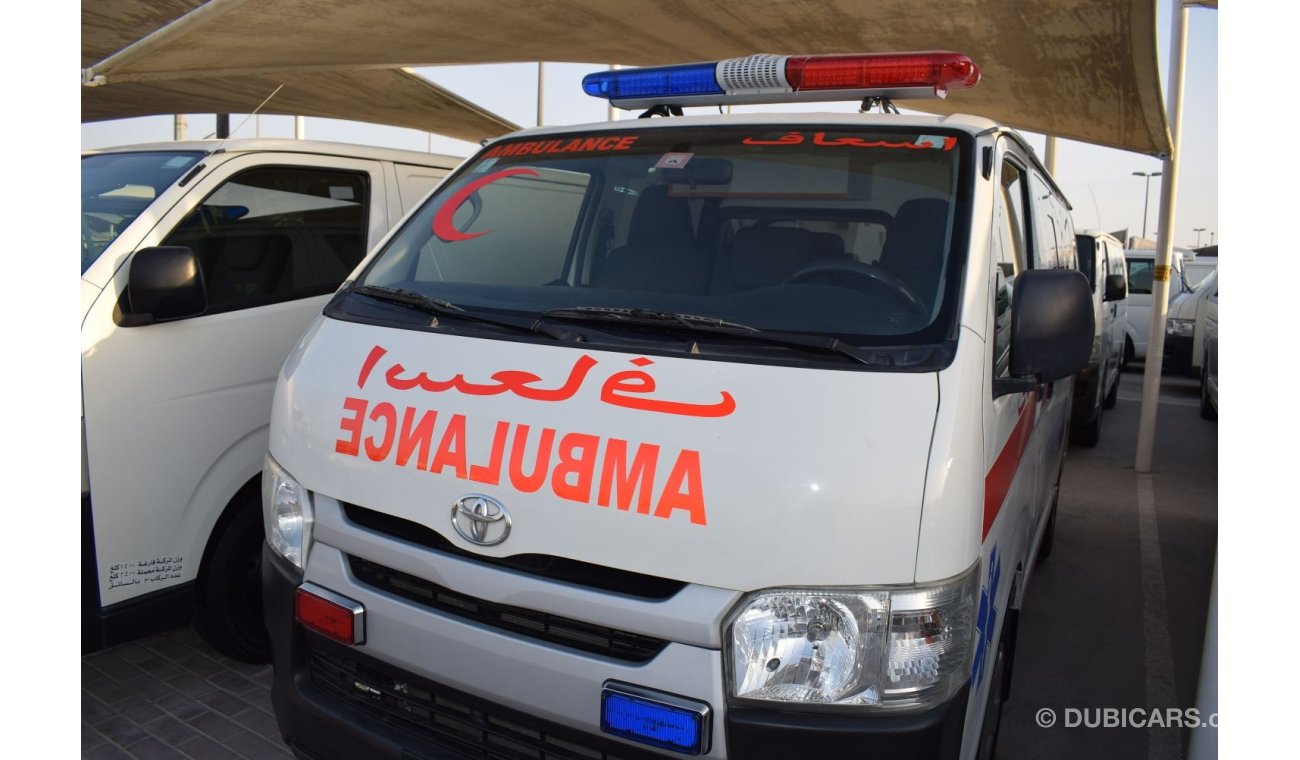 تويوتا هاياس Toyota Hiace with Ambulance conversion, model:2014. Excellent condition